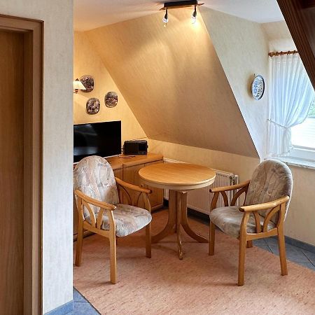 Haus *Ueues Aran* Wohnung Nr. 6 Небель Экстерьер фото